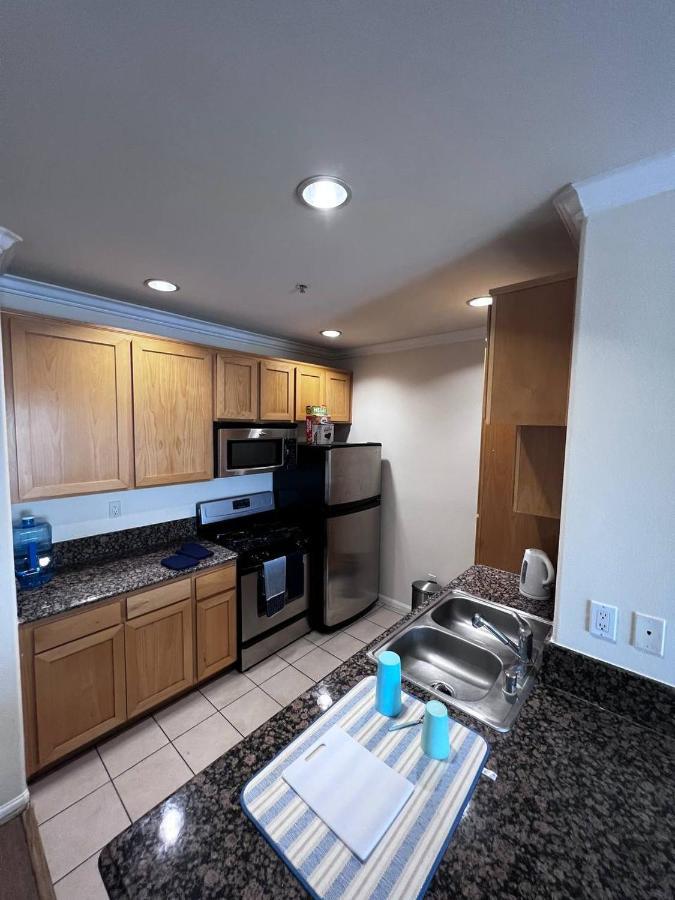Socal La Lux On 3Rd Aparthotel Лос Анджелис Екстериор снимка