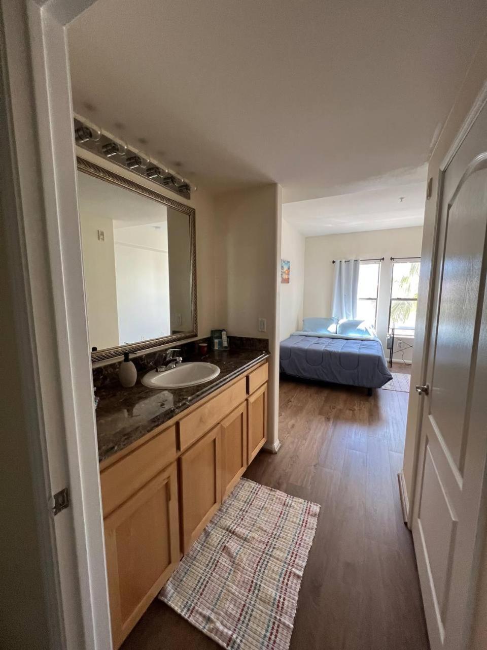 Socal La Lux On 3Rd Aparthotel Лос Анджелис Екстериор снимка